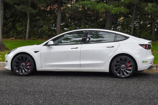 2022 Tesla Model 3 Performance