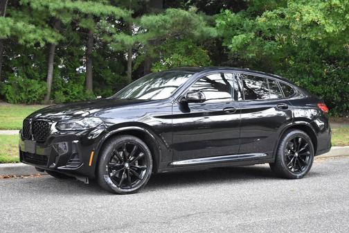 2023 BMW X4 xDrive30i