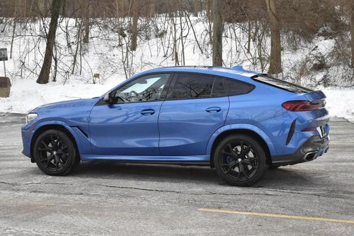 2020 BMW X6 M50i