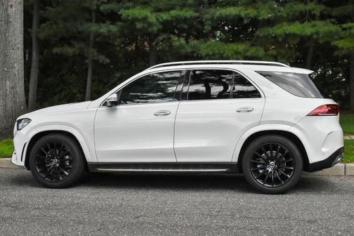 White 2021 Mercedes-Benz GLE 350 4MATIC