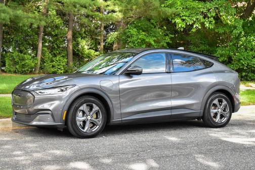 Carbonized Gray Metallic 2021 Ford Mustang Mach-E Select