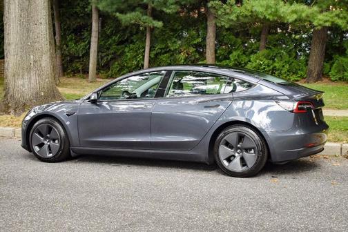 Grey 2022 Tesla Model 3 Long Range Dual Motor All-Wheel Drive