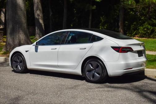 2020 Tesla Model 3 Standard Range Plus