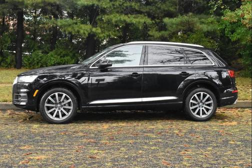 2019 Audi Q7 55 Premium Plus