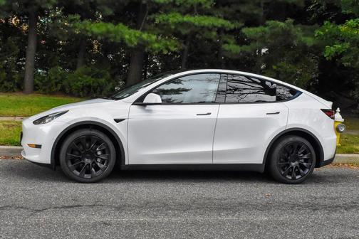2021 Tesla Model Y Long Range Dual Motor All-Wheel Drive