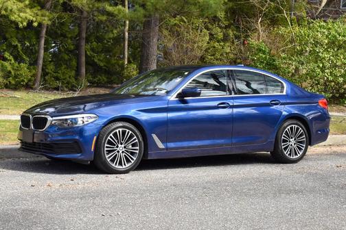 Blue 2019 BMW 530 xDrive