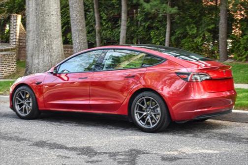 2021 Tesla Model 3 Standard Range Plus