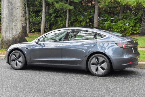 2018 Tesla Model 3 Mid Range