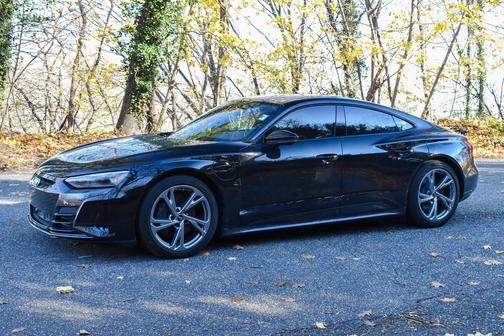 2023 Audi e-tron GT Premium Plus quattro