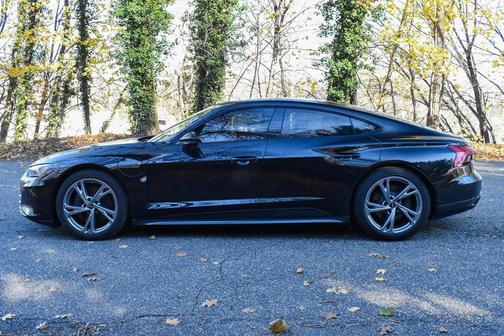 2023 Audi e-tron GT Premium Plus quattro
