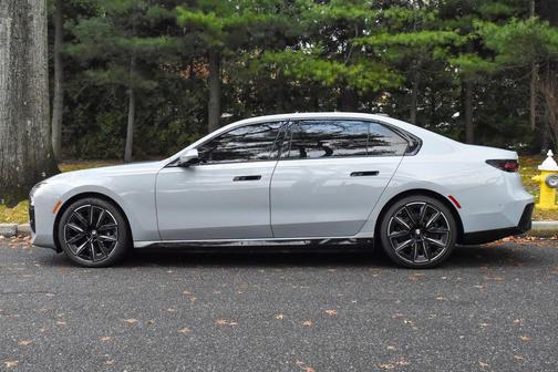 2024 BMW i7 xDrive60