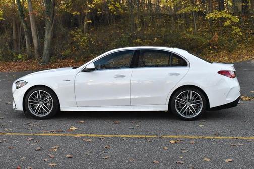 2023 Mercedes-Benz AMG C 43 4MATIC
