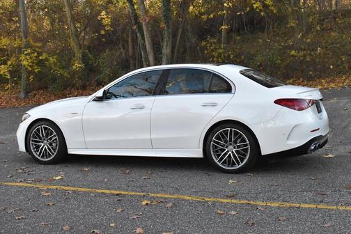 2023 Mercedes-Benz AMG C 43 4MATIC