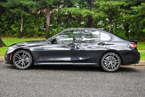 2020 BMW 330 330i