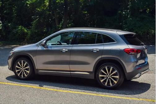 2021 Mercedes-Benz GLA 250 Base 4MATIC
