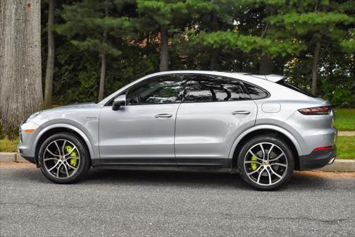 2020 Porsche Cayenne E-Hybrid S