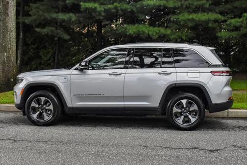 2023 Jeep Grand Cherokee 4xe Base