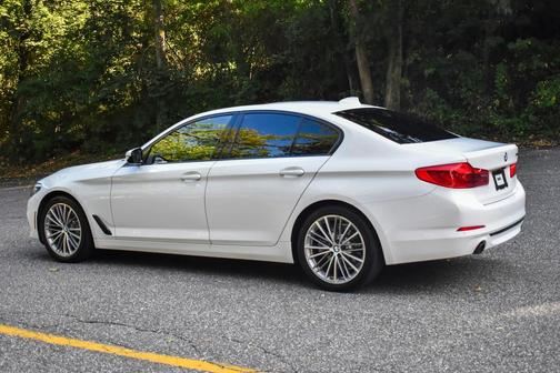 2020 BMW 530 