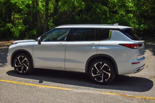 2022 Mitsubishi Outlander SEL 2.5 S-AWC