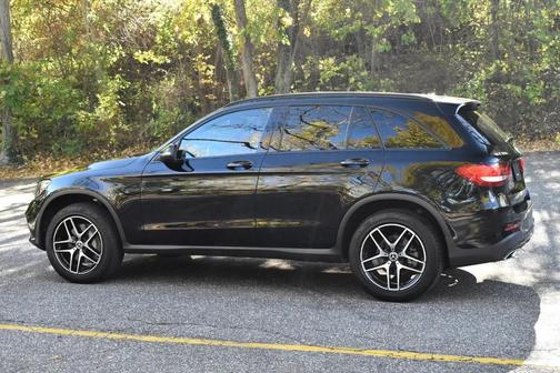 2019 Mercedes-Benz GLC 300 Base