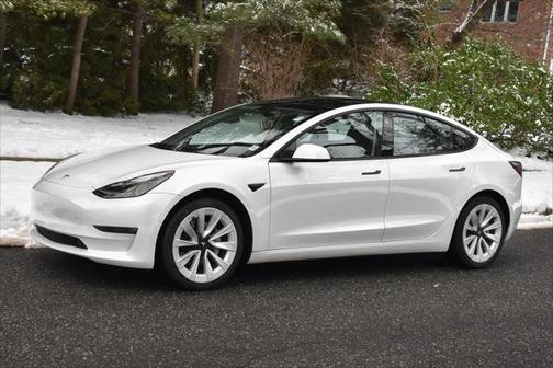 2022 Tesla Model 3 Long Range