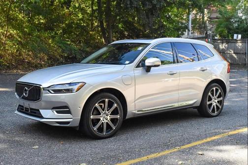 2018 Volvo XC60 Recharge Plug-In Hybrid T8 Inscription