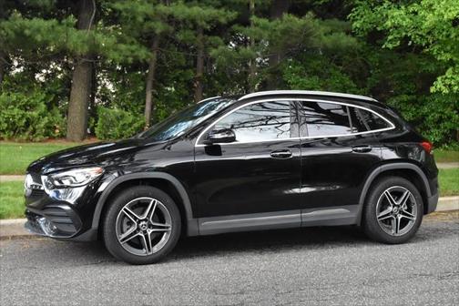 2021 Mercedes-Benz GLA 250 Base 4MATIC