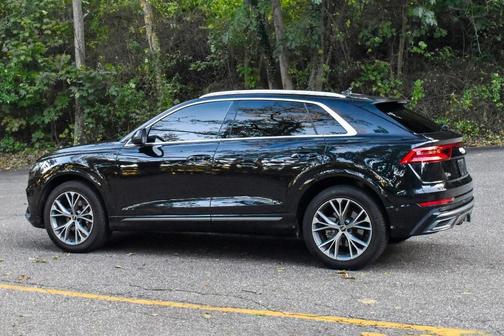 2021 Audi Q8 55 Premium Plus