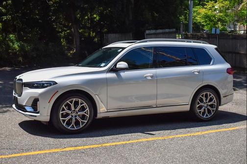 2020 BMW X7 xDrive40i