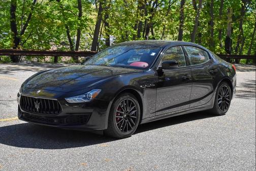 Black 2019 Maserati Ghibli S Q4