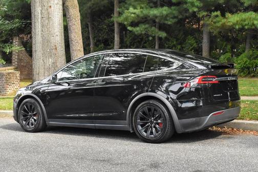 2018 Tesla Model X 75D