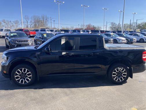 2023 Ford Maverick Lariat