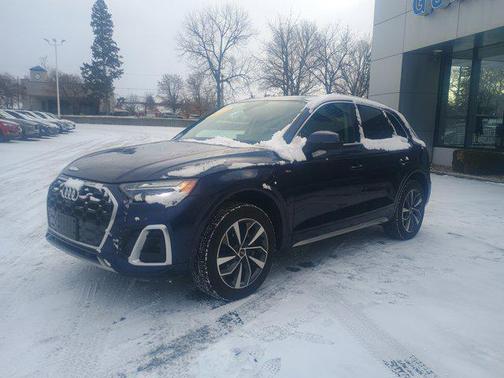 2023 Audi Q5 45 S line Premium Plus
