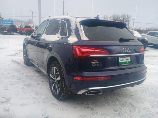 2023 Audi Q5 45 S line Premium Plus