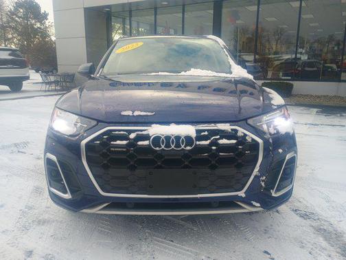 2023 Audi Q5 45 S line Premium Plus
