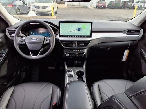 2026 Ford Escape Platinum