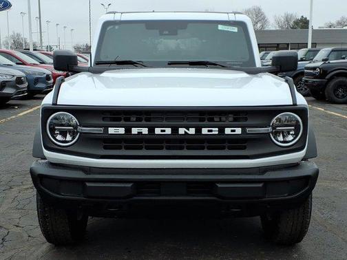 Oxford White 2026 Ford Bronco Big Bend