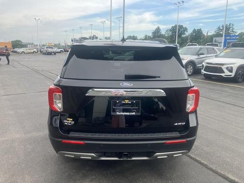 Agate Black Metallic 2023 Ford Explorer XLT