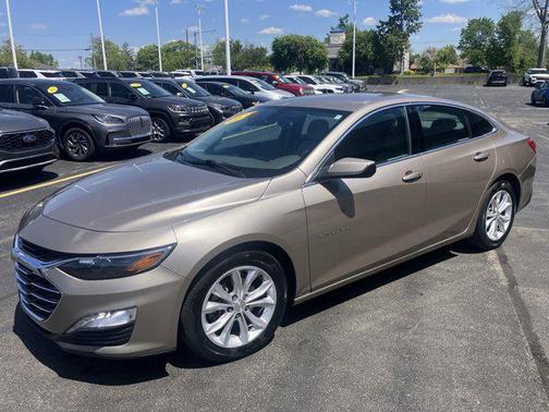 Mineral Gray Metallic 2022 Chevrolet Malibu FWD LT
