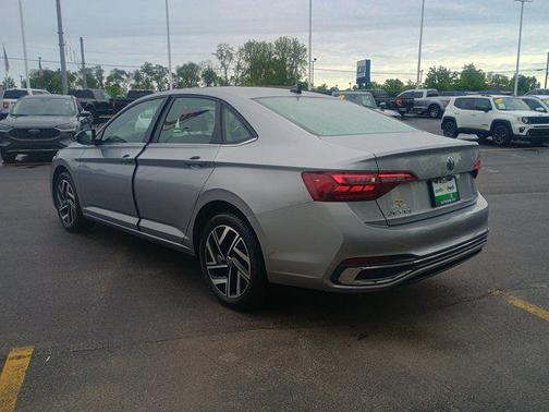 2022 Volkswagen Jetta 1.5T SEL