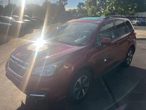 Venetian Red Pearl 2018 Subaru Forester 2.5i Premium