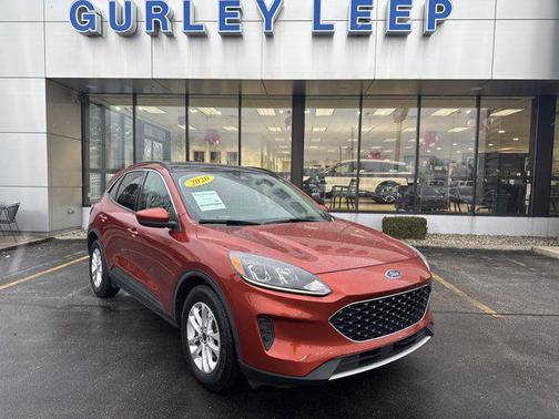 2020 Ford Escape SE