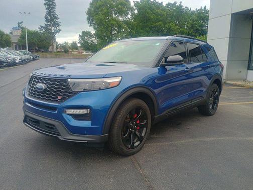 2022 Ford Explorer ST