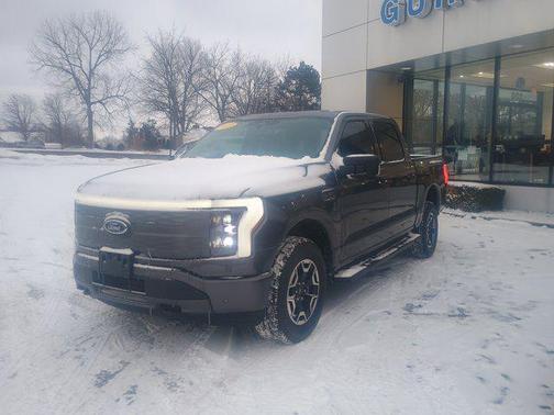 2023 Ford F-150 Lightning XLT