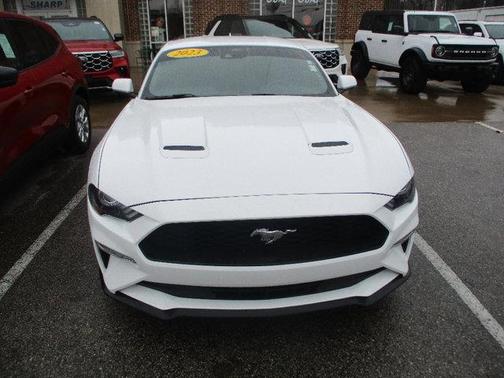 Oxford White 2023 Ford Mustang EcoBoost Premium