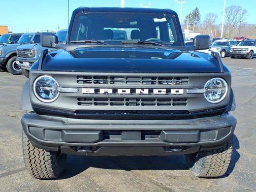 2026 Ford Bronco Base