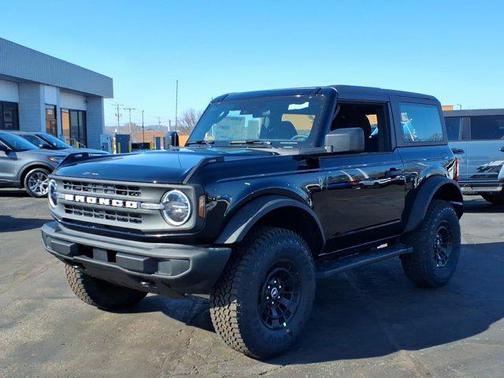 2026 Ford Bronco Base