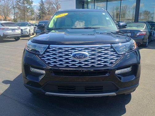 2022 Ford Explorer Platinum