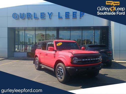 2024 Ford Bronco Outer Banks