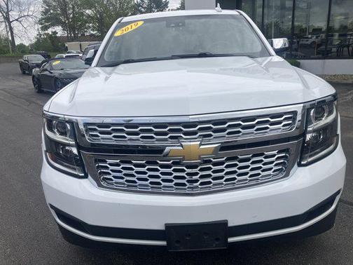 Summit White 2019 Chevrolet Tahoe LT